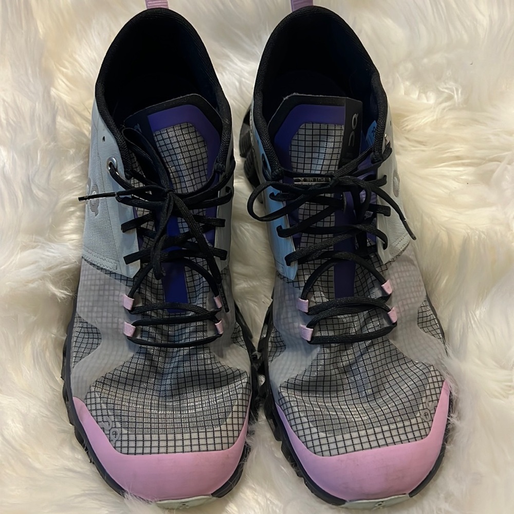 Womens cloud x shift on running shoes
